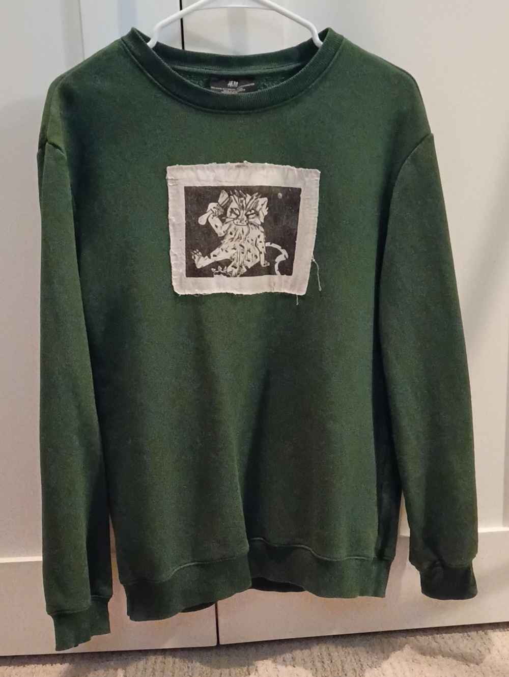 Dark Green Crewneck Sweatshirt with Hand Made Patch💚